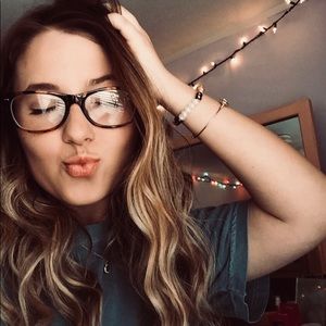 Meet your Posher, Savannah